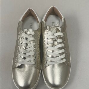 Jack Rogers Women’s Ellison Low Top Lace Up Sneakers Size 6 NWB